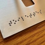 Pictogrammes avec braille